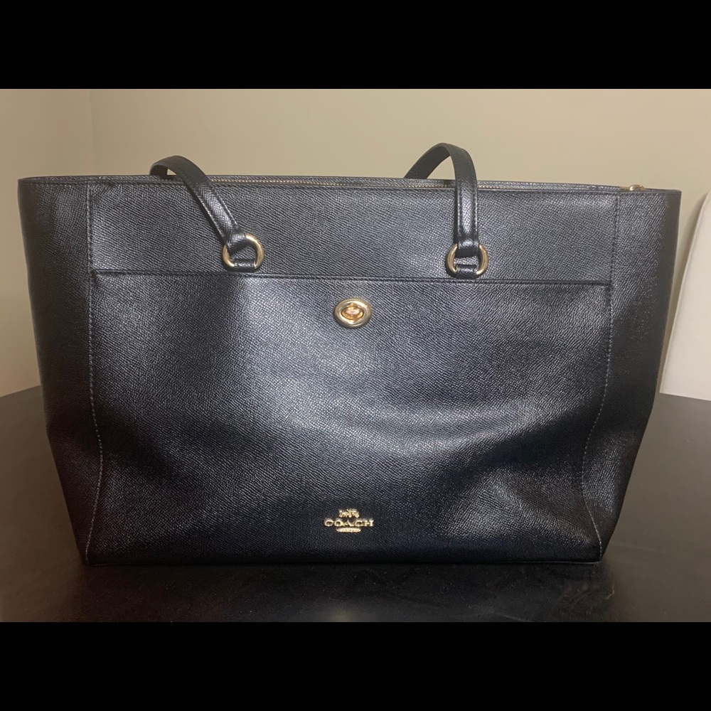 SOLD ! COACH black leather Folio Tote